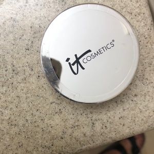 it cosmetics Makeup - IT Cosmetics Bye Bye Pores Tinted Finishing Powder it cosmetics Makeup - IT Cosmetics Bye Bye Pores Tinted Finishing Powder